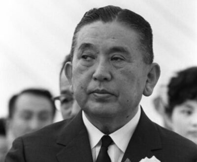 河野太郎　洋平　家系図　祖父