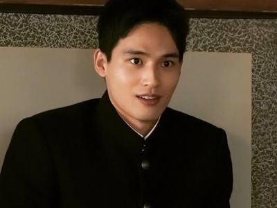 水上恒司 岡田健史 家族 父親 母親 姉