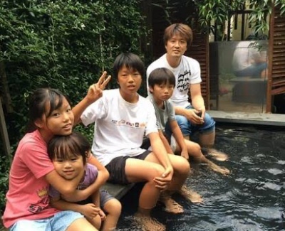 純烈　メンバー　結婚　嫁　子供